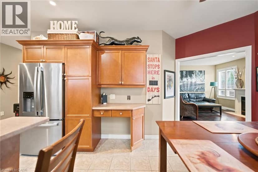 207 VALRIDGE Drive — photo 10 of 40