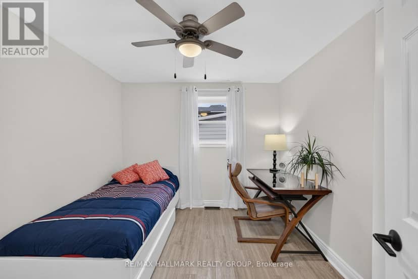 241 Lewis Street E — photo 18 of 40
