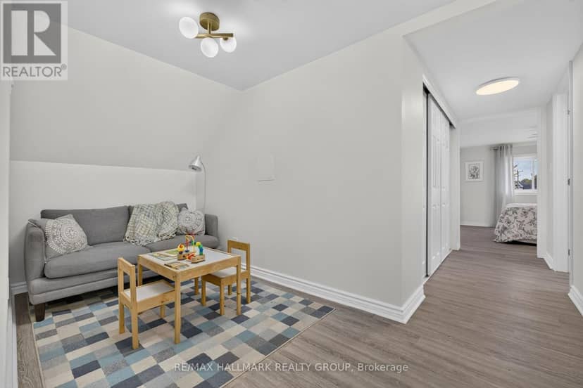 241 Lewis Street E — photo 23 of 40