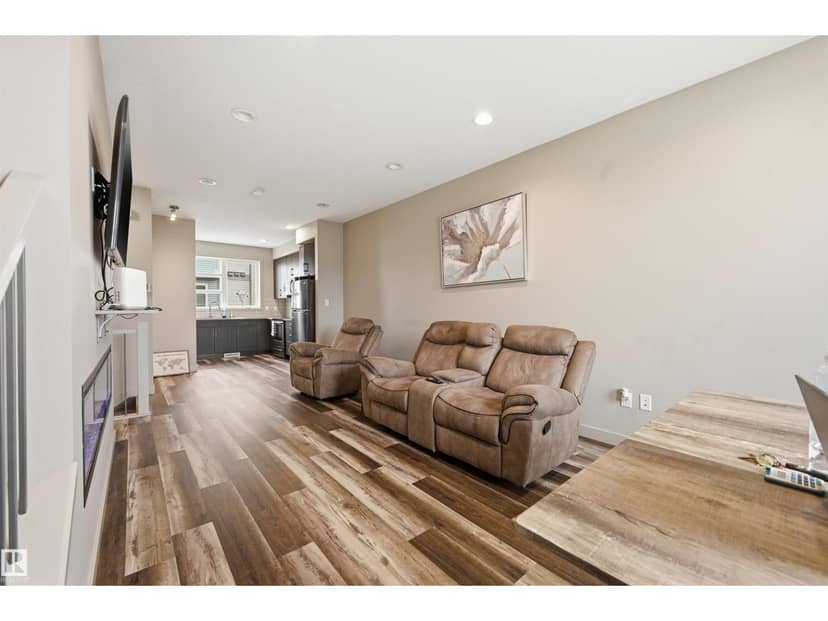 #5 17635 58 ST NW NW — photo 19 of 39