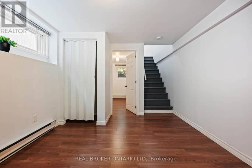 28 Hillside Drive — photo 34 of 40