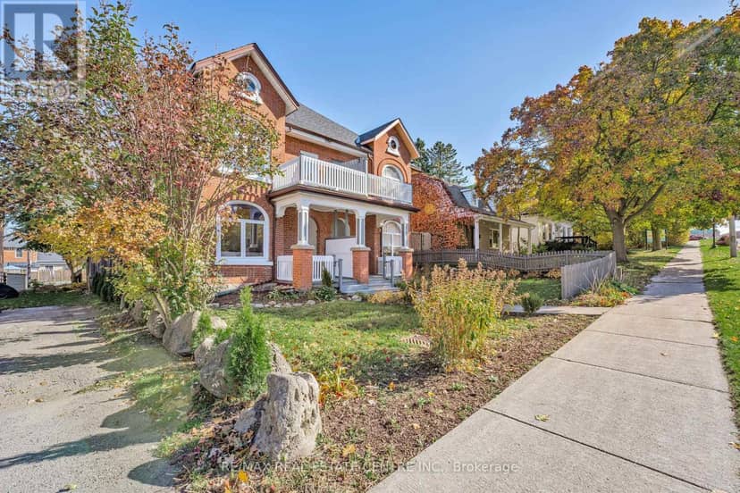 17 First Street — photo 2 of 40