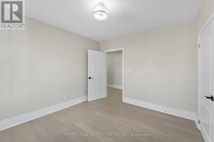 17 First Street — photo 32 of 40