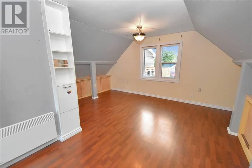 294 Kathleen Street — photo 15 of 35