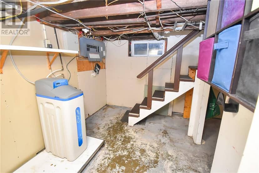 294 Kathleen Street — photo 28 of 35
