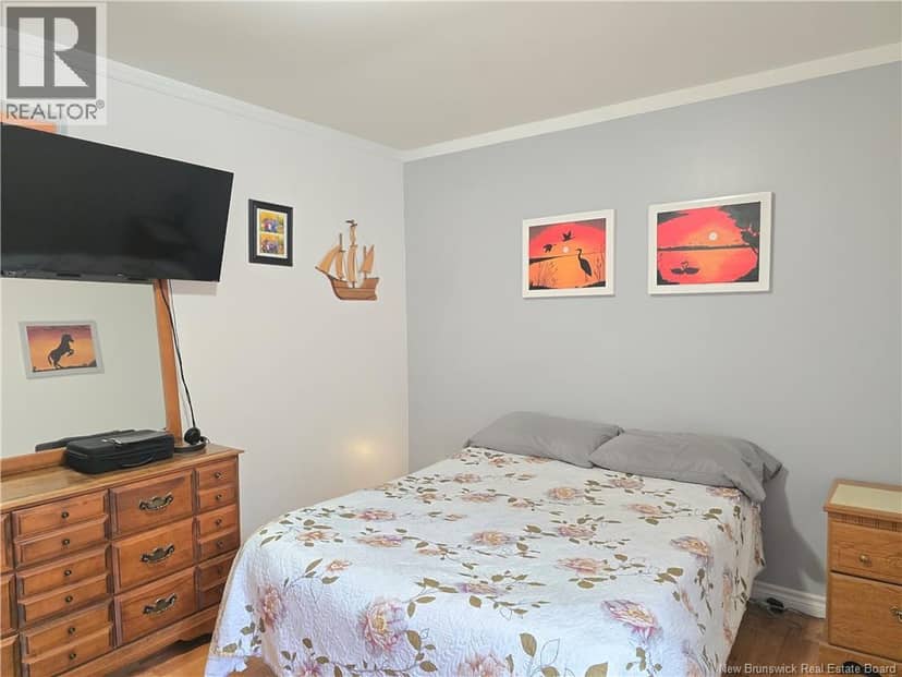 2737 Middle River Rd — photo 33 of 40