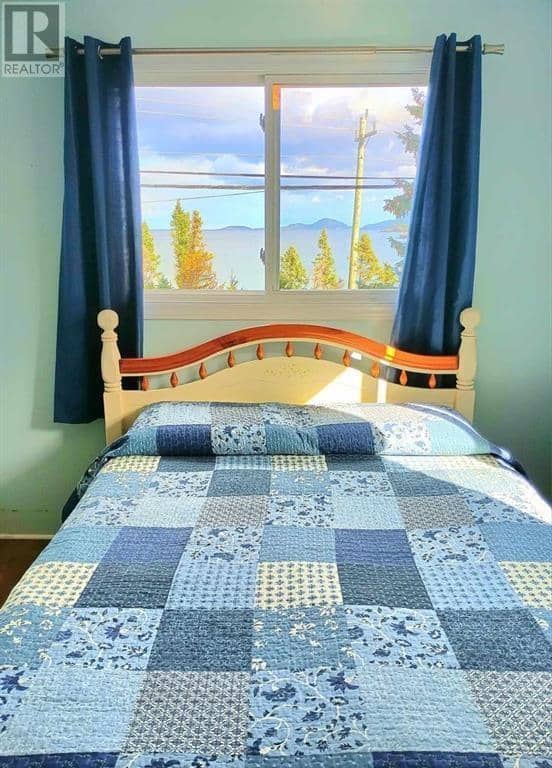 38 Beach Road — photo 13 of 40