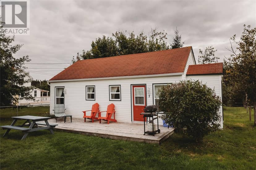 38 Beach Road — photo 34 of 40