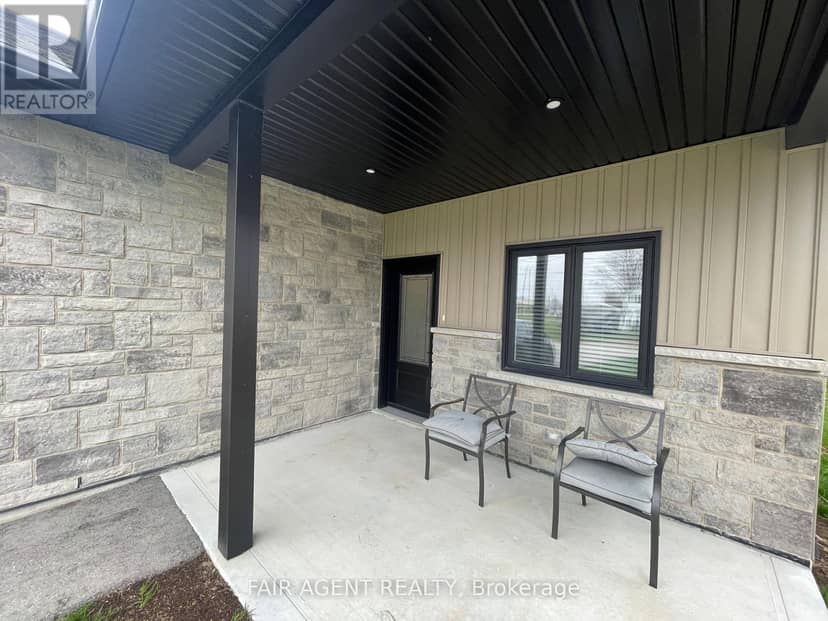 2 - 255 Albert Street — photo 15 of 17