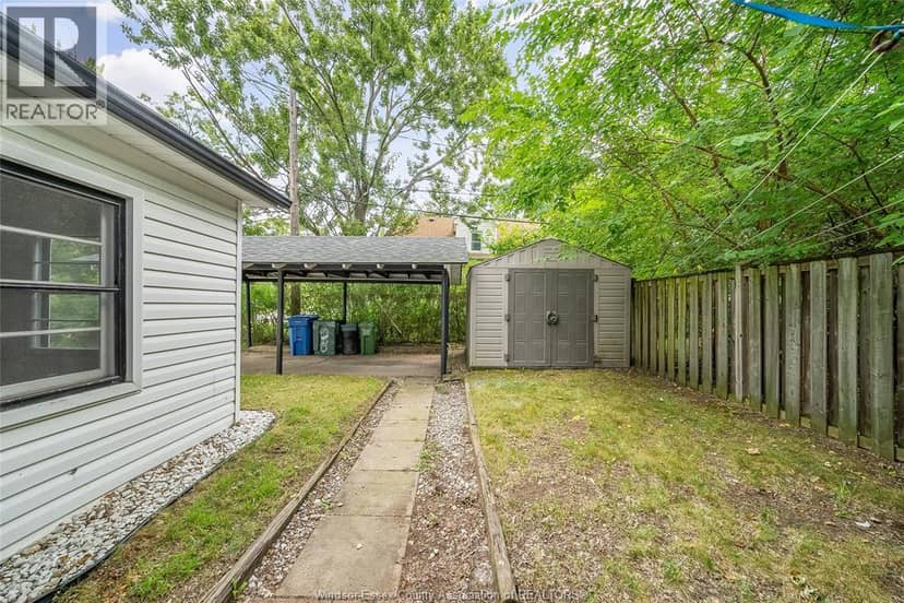 3173 WYANDOTTE ST West — photo 29 of 35
