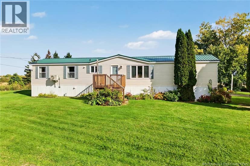 1711 Route 105, Maugerville