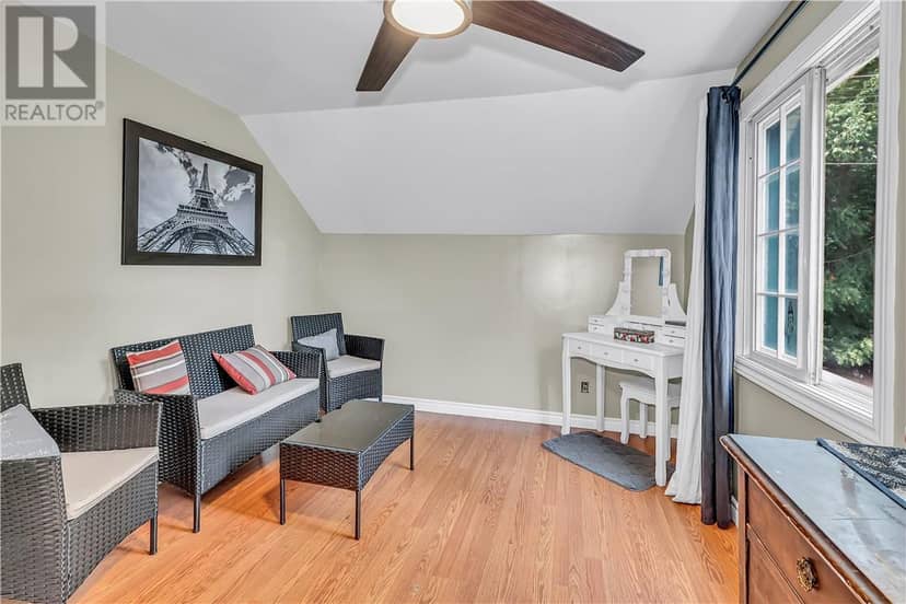 17 CAMPBELL Street — photo 23 of 26