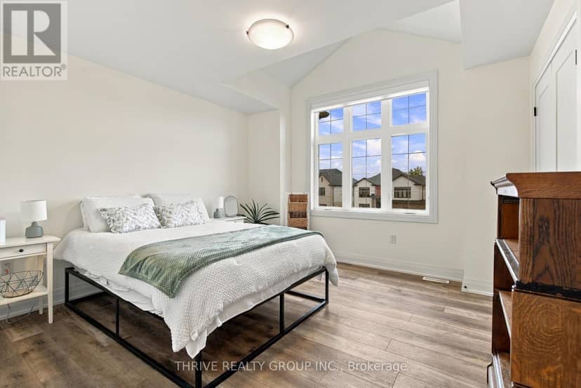 1635 Upper West Avenue — photo 29 of 40