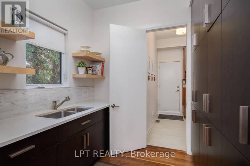 847 Walkley Road — photo 12 of 40