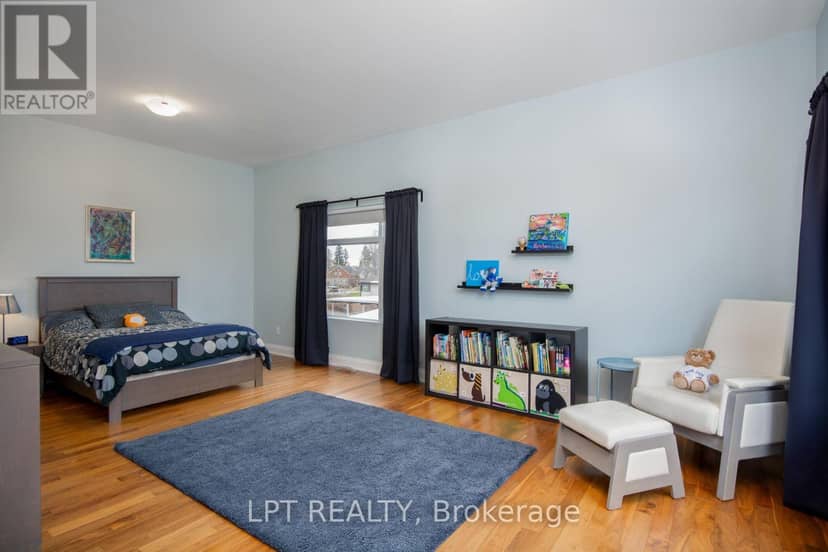 847 Walkley Road — photo 27 of 40
