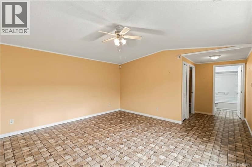 10 Northrup Crescent — photo 10 of 23