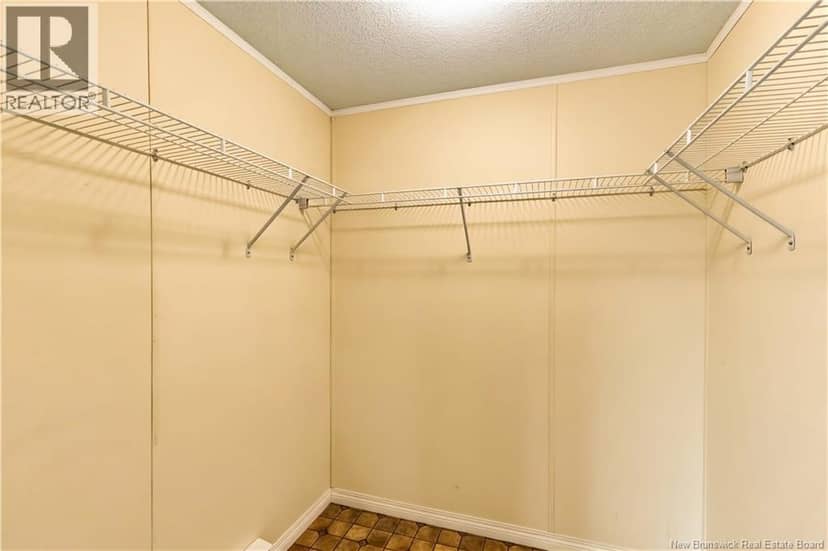 10 Northrup Crescent — photo 14 of 23