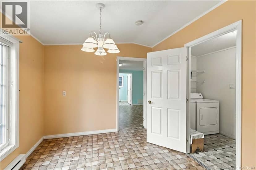 10 Northrup Crescent — photo 15 of 23