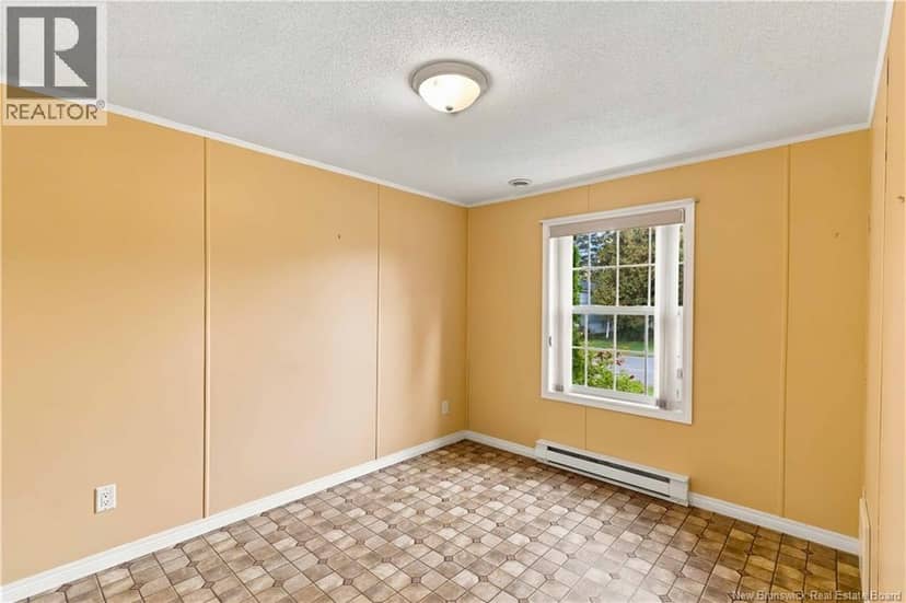 10 Northrup Crescent — photo 17 of 23