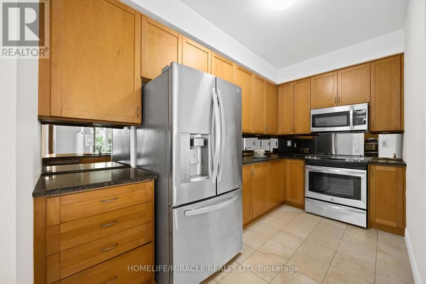 308 - 11 William Carson Crescent — photo 11 of 40