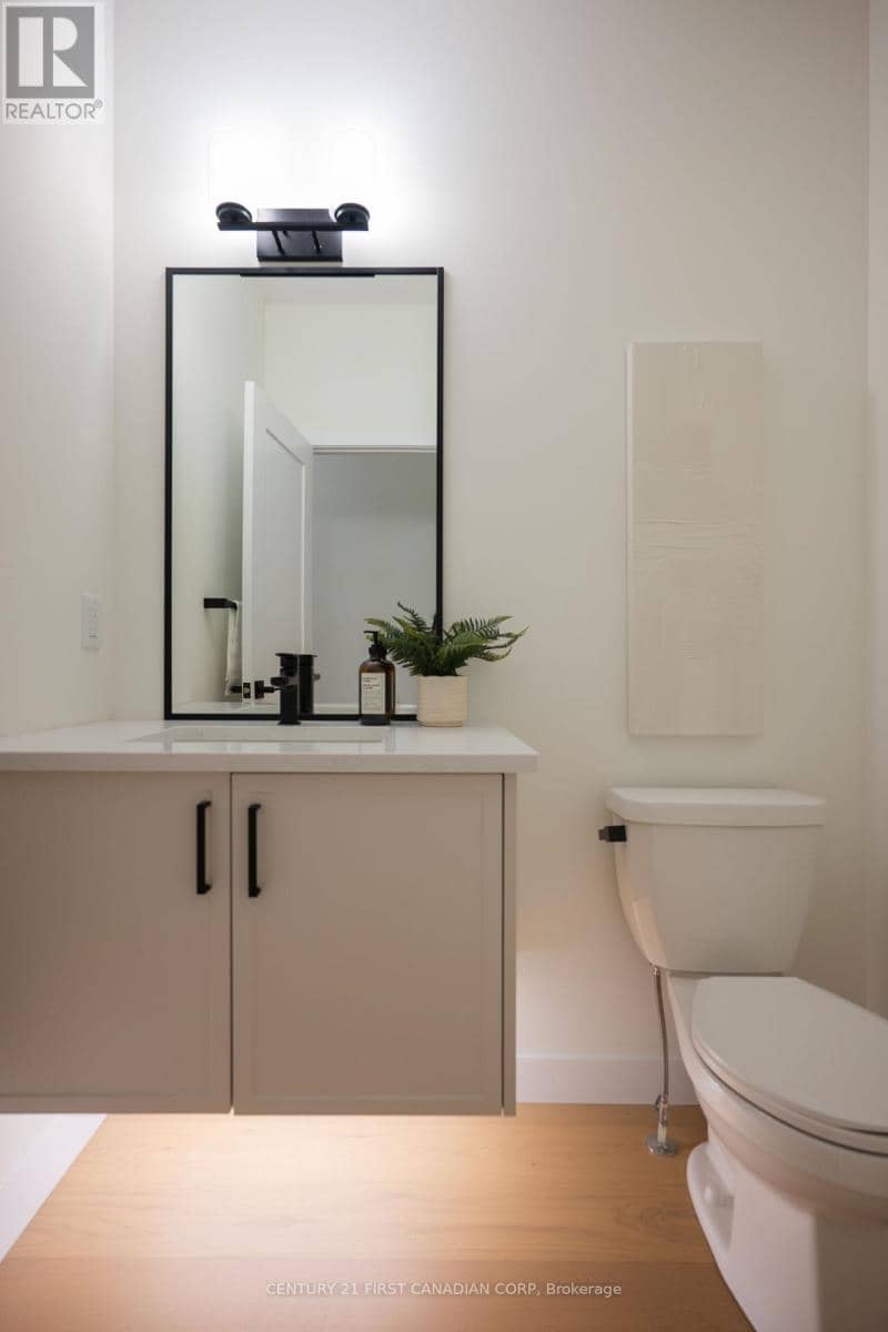 1378 Shields Place — photo 18 of 34