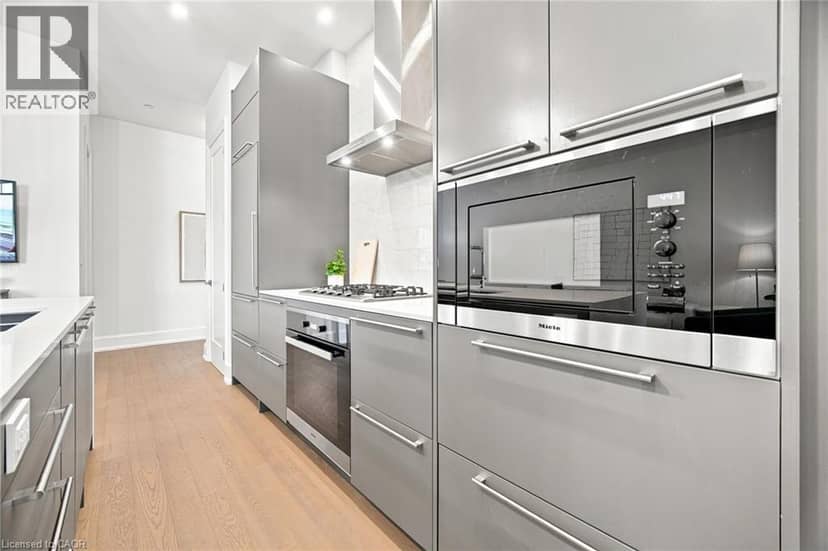 1441 ELGIN Street Unit# 106 — photo 10 of 40