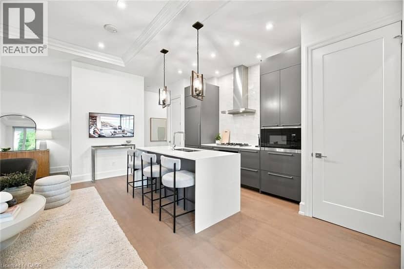 1441 ELGIN Street Unit# 106 — photo 8 of 40