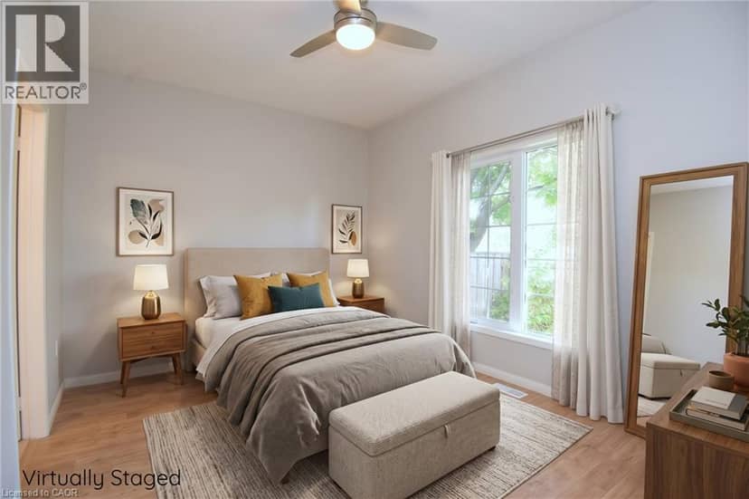 157 SILVERBIRCH Boulevard — photo 10 of 38