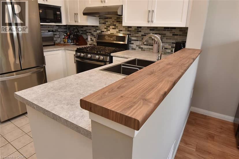 157 SILVERBIRCH Boulevard — photo 32 of 38