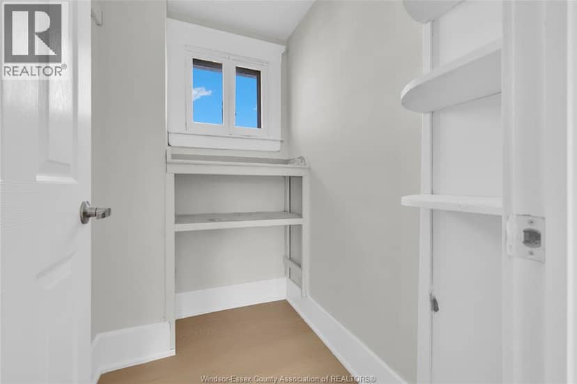 884 Moy — photo 20 of 33