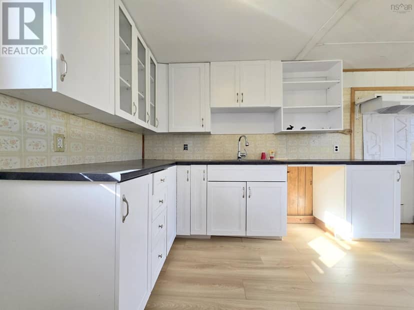 173 Boston Road — photo 10 of 30