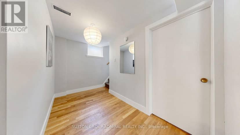 27 Warlingham Court — photo 22 of 40