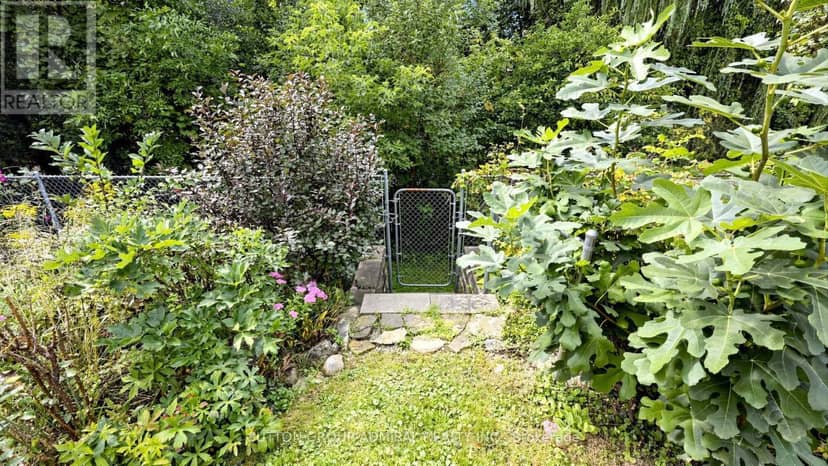 27 Warlingham Court — photo 40 of 40