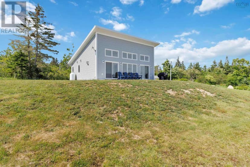 6837 Highway 3 — photo 2 of 27