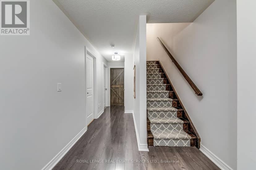 3117 Neyagawa Boulevard — photo 40 of 40