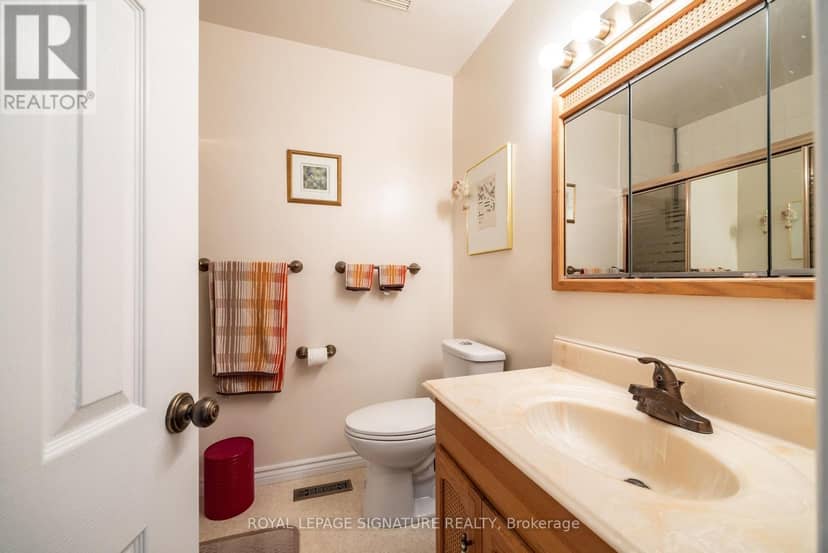 44 - 51 Broadfield Drive — photo 39 of 40