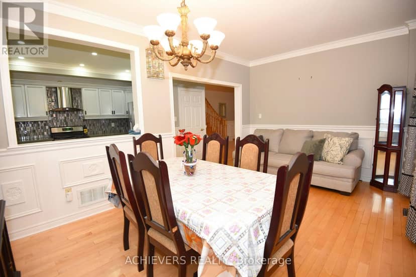 521 Navigator Drive — photo 7 of 40