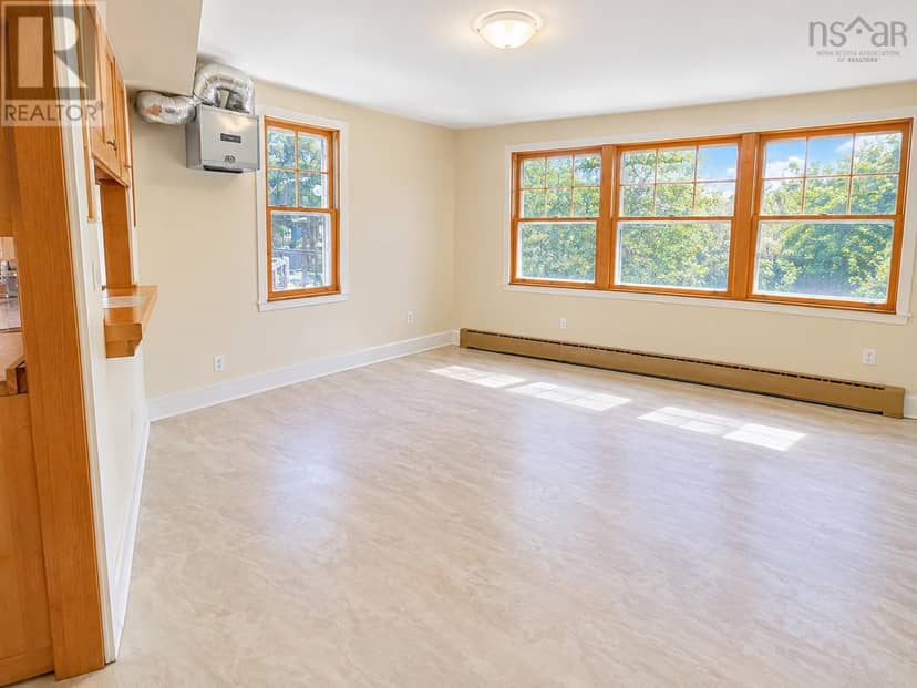 5791 Harrington St, Halifax Peninsula, photo 6