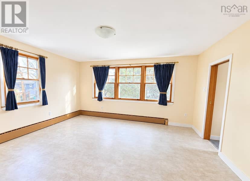 5791 Harrington St, Halifax Peninsula, photo 7