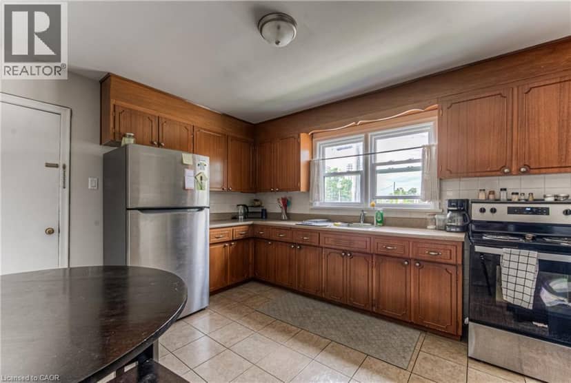 218 MARGARET Avenue — photo 37 of 40