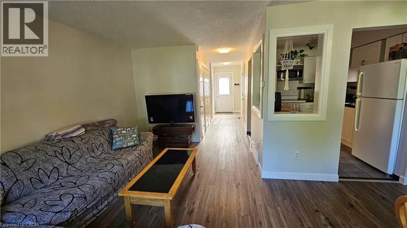 4 PARKSIDE Drive, Paris, photo 8