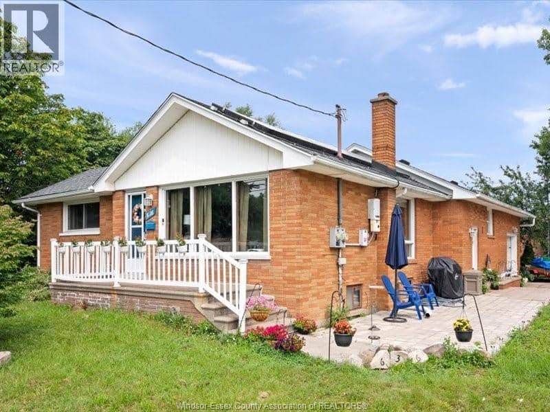 636 Cabana — photo 1 of 25