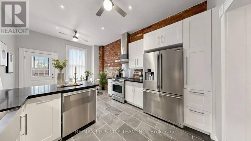 201 Seaton Street — photo 15 of 40