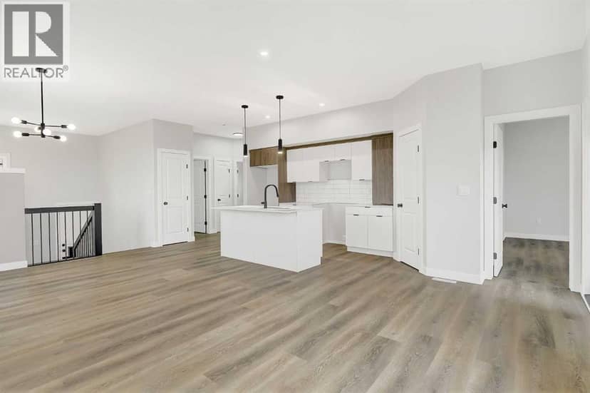 8209 87A Street — photo 11 of 40