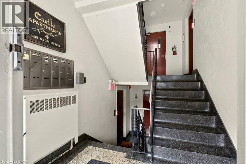 4 ROBINSON Street Unit# 10, Hamilton, photo 4