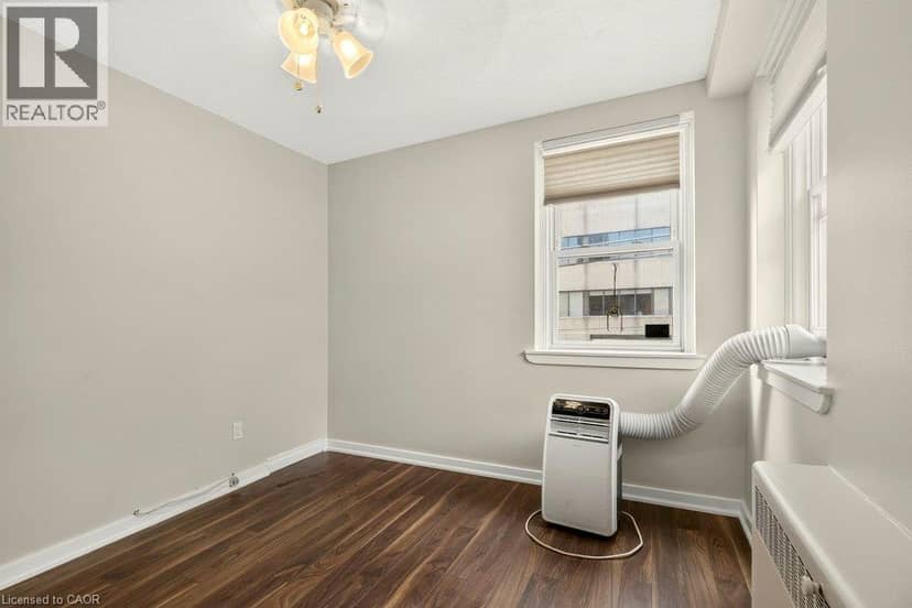 4 ROBINSON Street Unit# 10 — photo 23 of 32