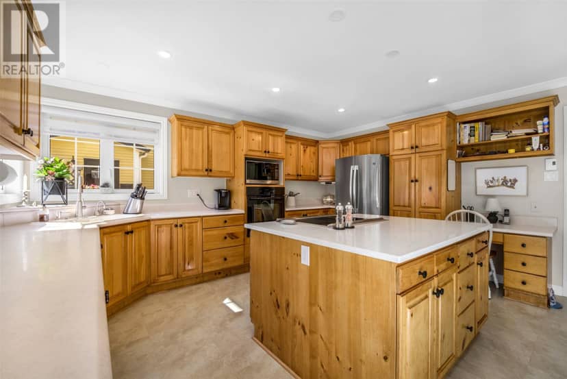 23 Long Pond Road — photo 12 of 40