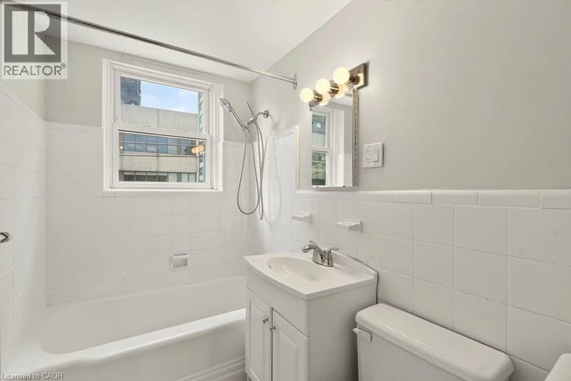 4 ROBINSON Street Unit# 10 — photo 27 of 32