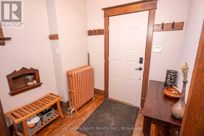90 Peter Street — photo 12 of 40