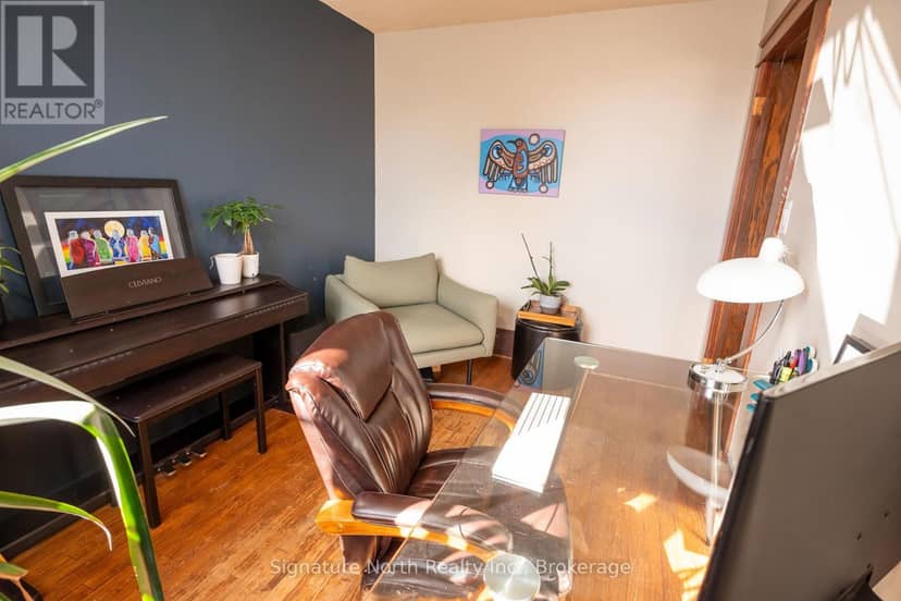 90 Peter Street — photo 20 of 40